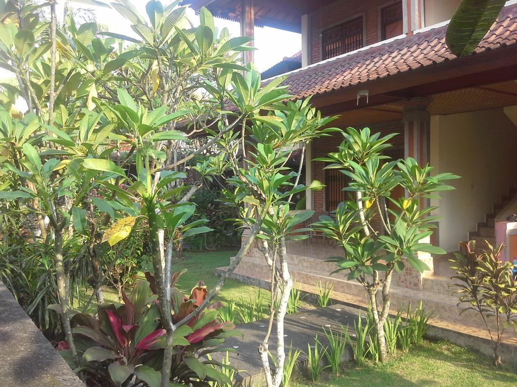 Dewi Ayu Accomodation Ubud Exterior foto